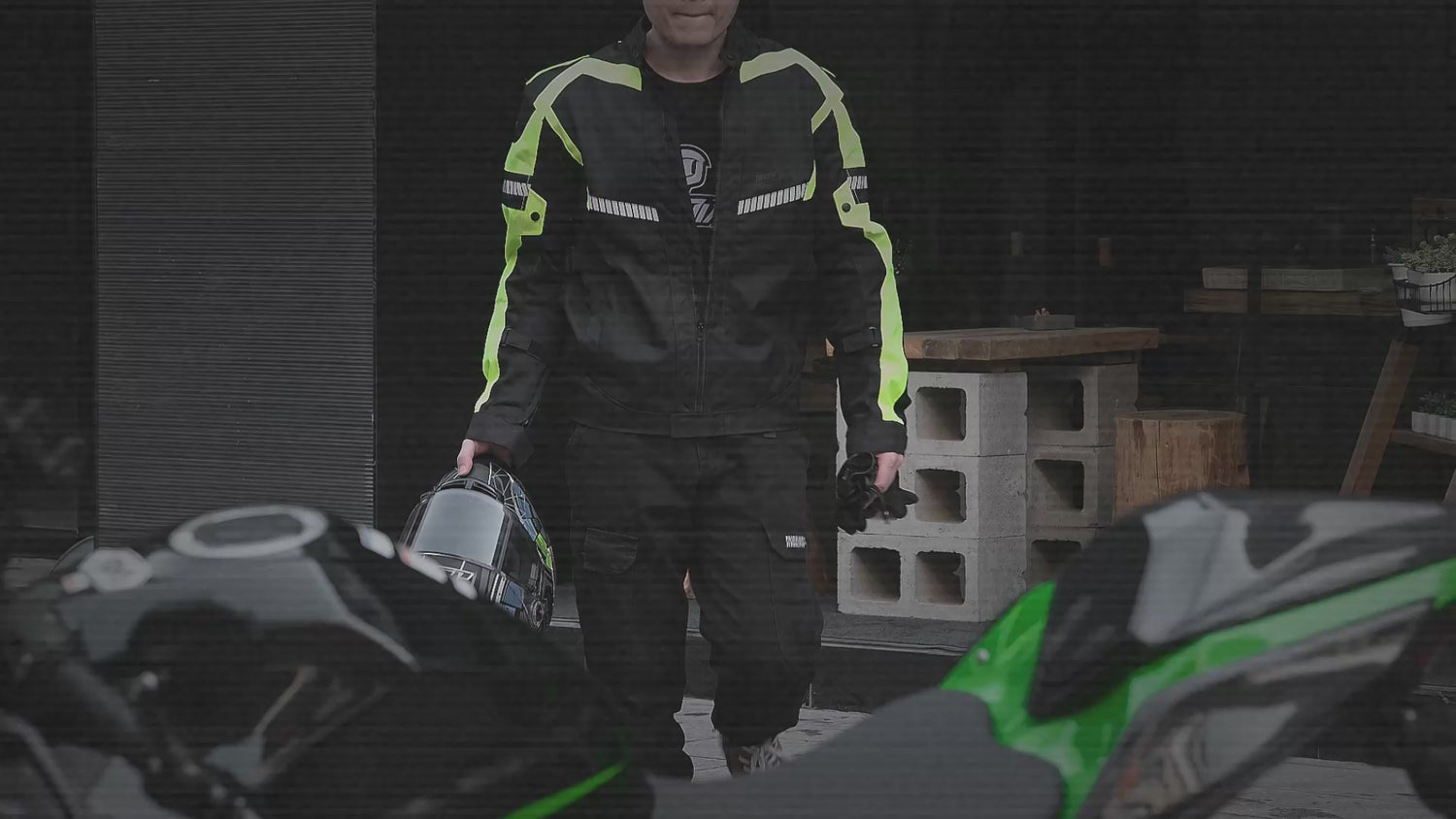 IRONJIAS Black White Breathable CE Protective Motorcycle Jacket | D-213
