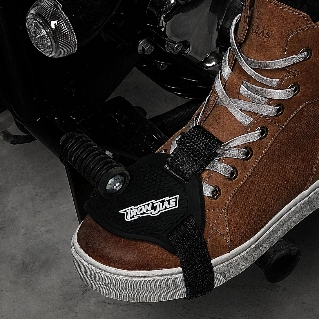 Protector de calzado para motocicleta | shiftpad