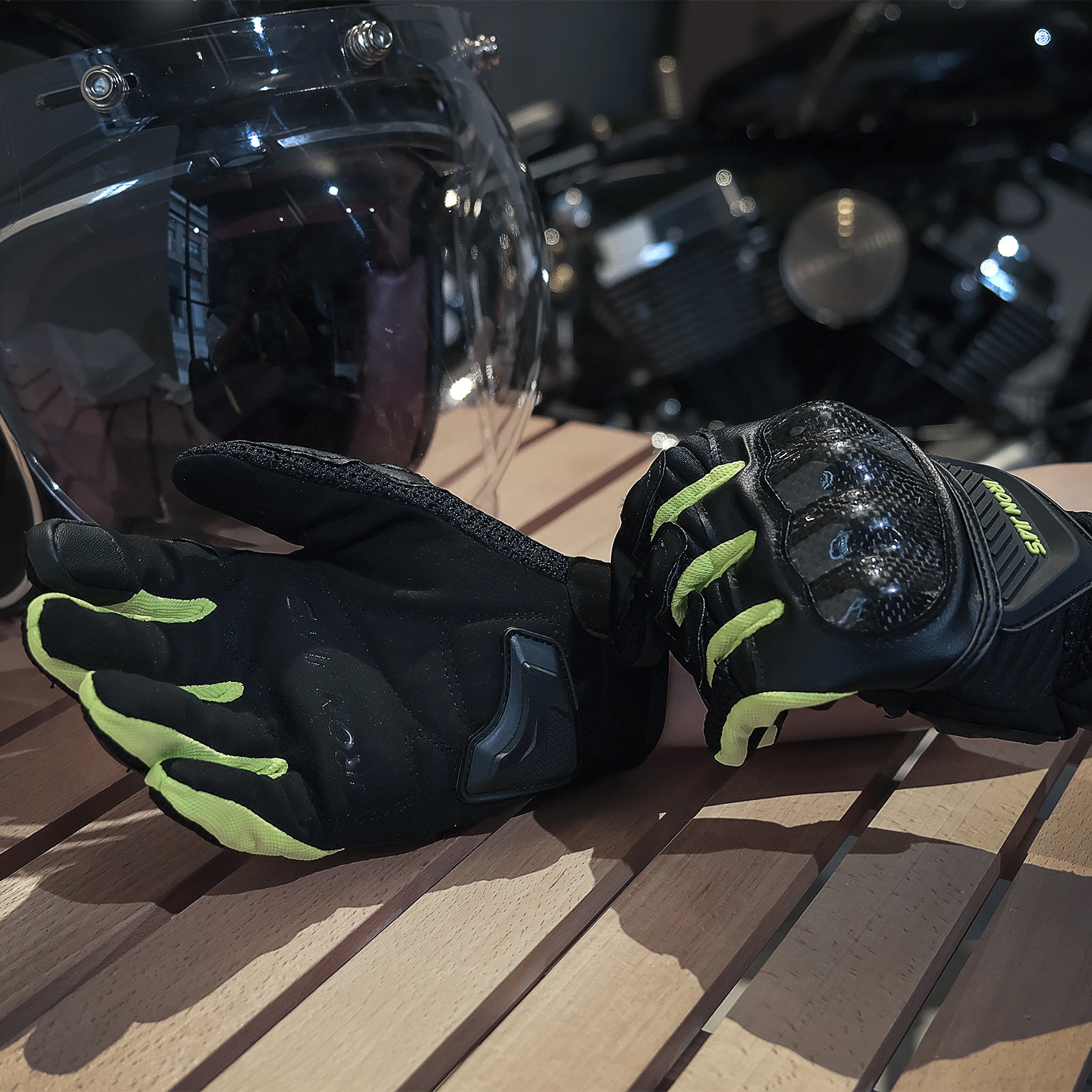 IRON JIAS Guantes de Moto Transpirables Verano Off-Road Racing Guantes de Moto de Cuero con Nudillos Completos Protección Almohadilla Pantalla Táctil