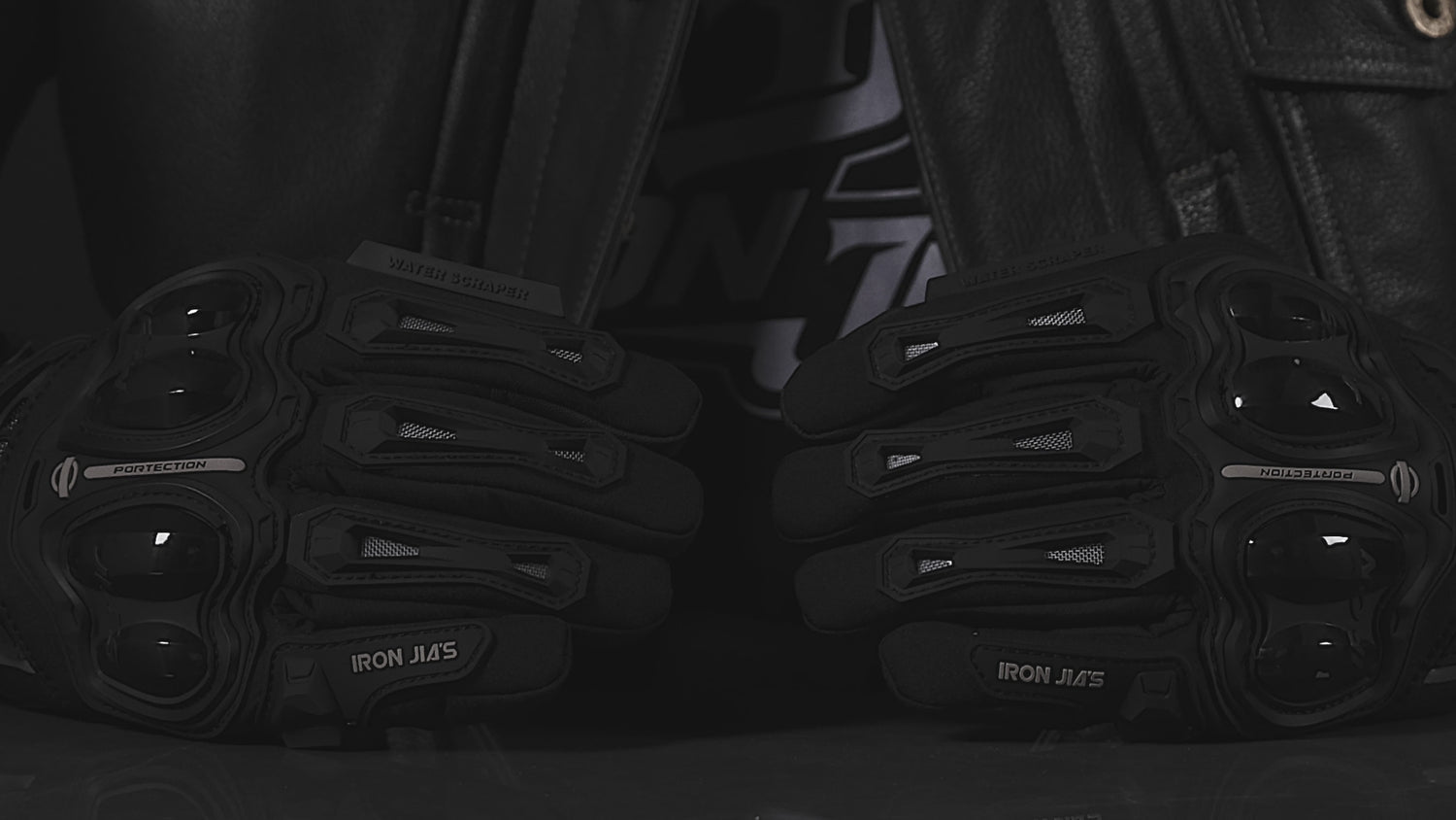 IRON JIAS Moto Gants Hiver Chaud Gants de Protection imperméable Coupe-Vent GUANTES luvas écran Tactile