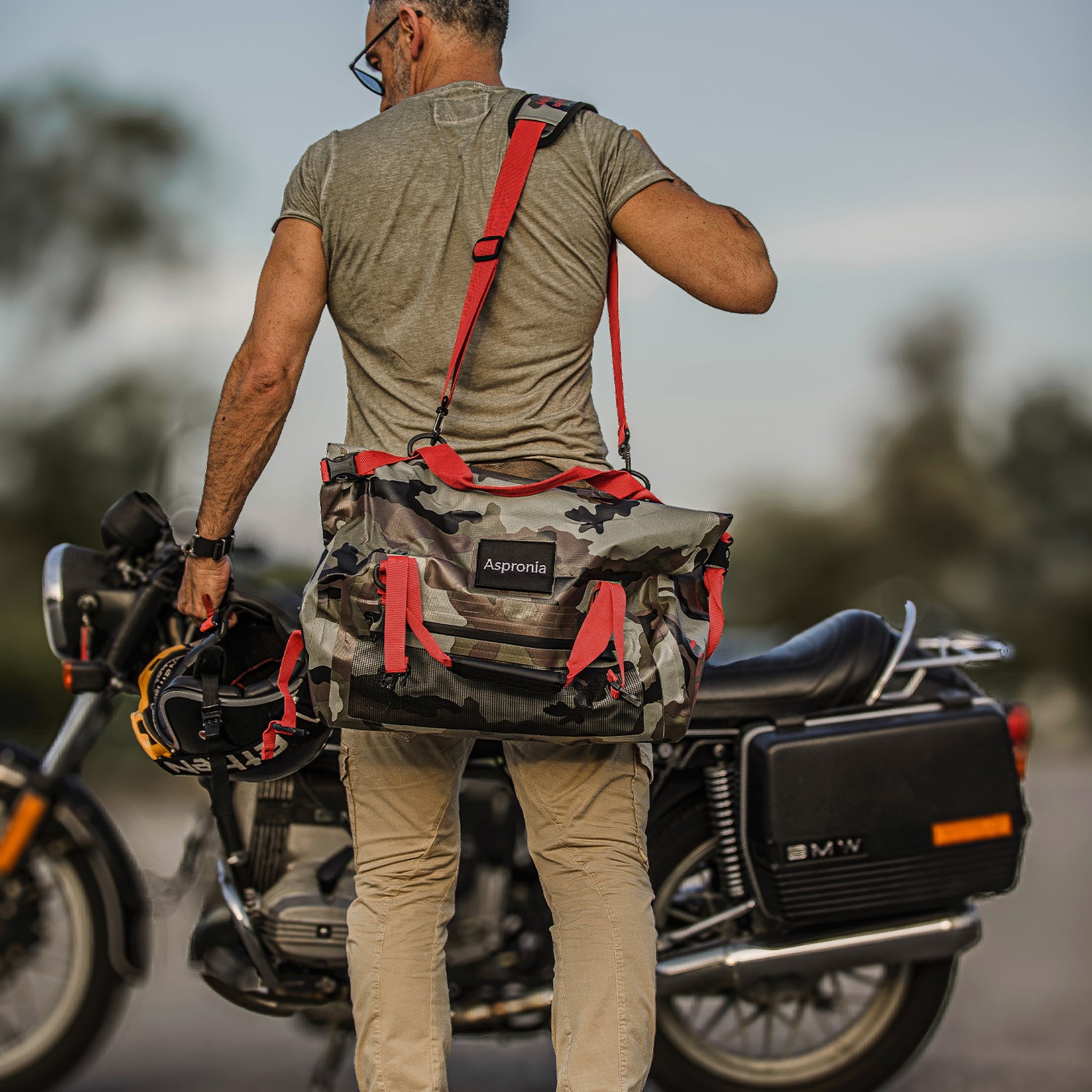 waterproof motorcycle travel bag